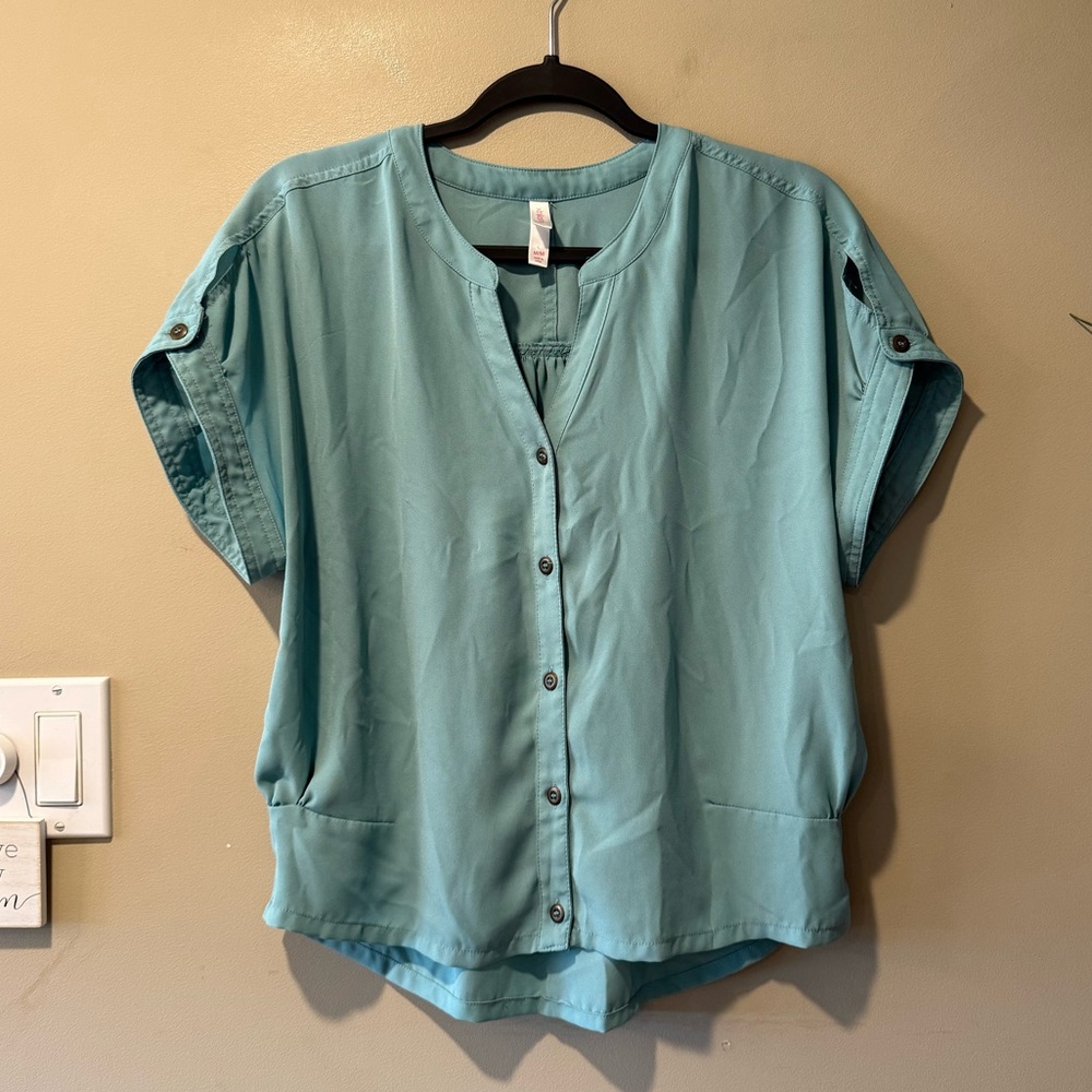 Xhilaration Light Teal Green Top - Picture 5 of 10